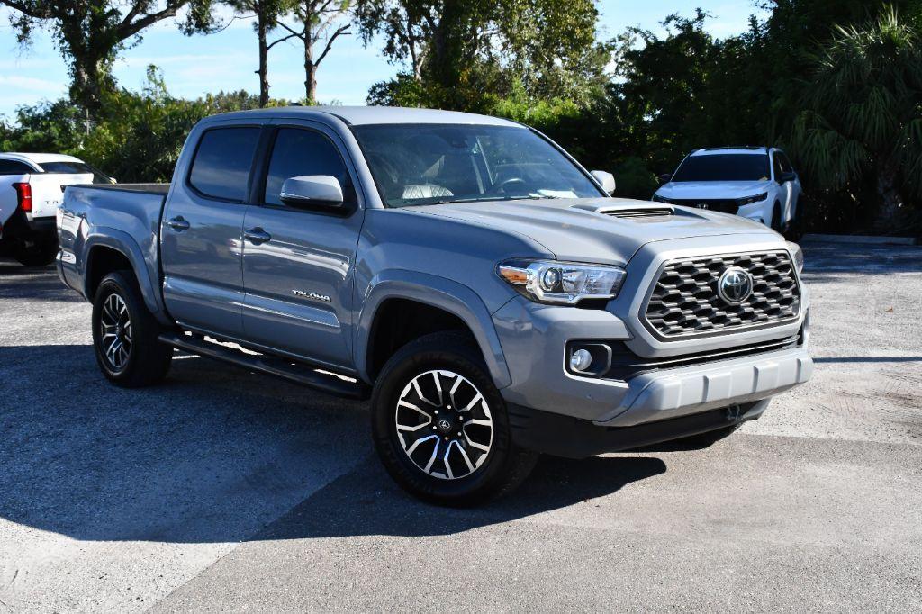 2021 Toyota Tacoma TRD Sport's photo