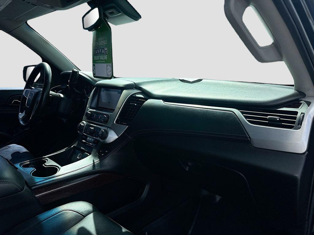 2017 GMC Yukon XL SLT - Photo 31