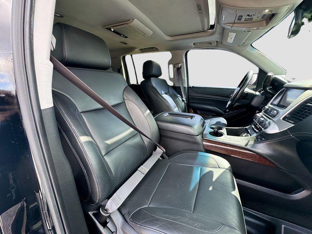 2017 GMC Yukon XL SLT - Photo 30