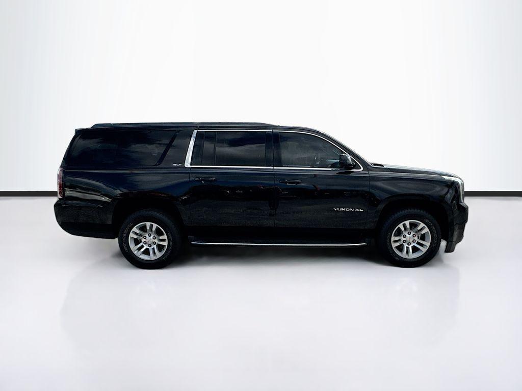 2017 GMC Yukon XL SLT - Photo 8