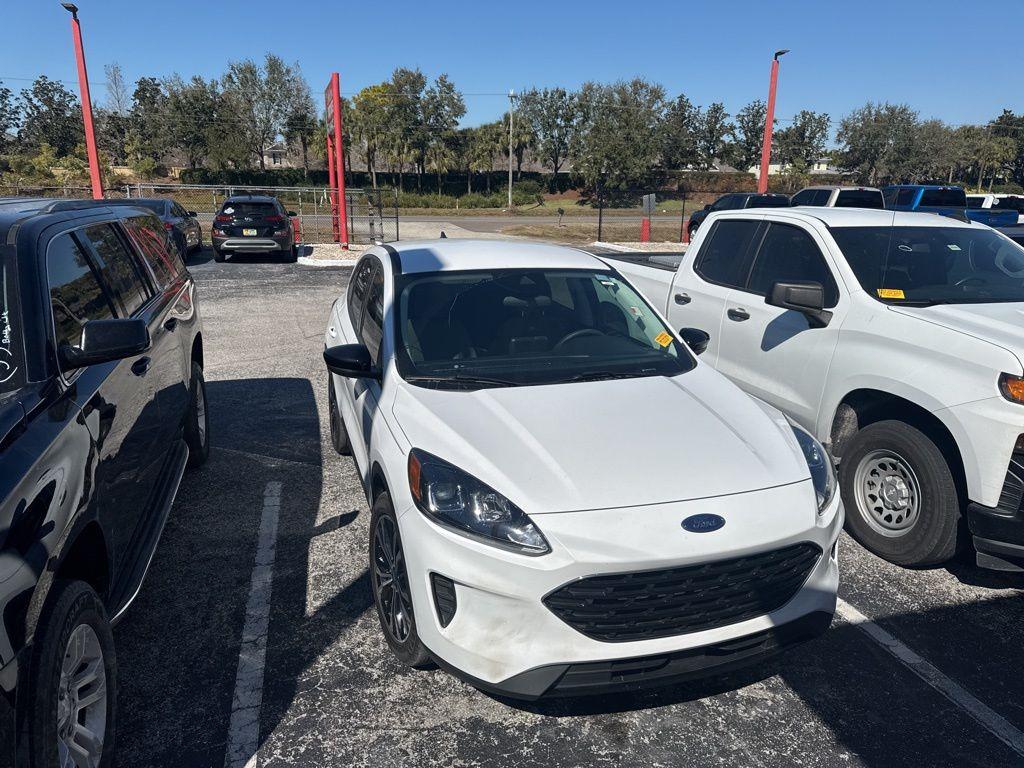 2021 Ford Escape SE