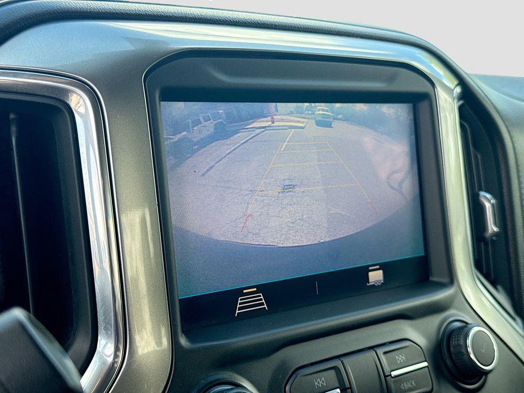 2019 Chevrolet Silverado 1500 LT - Photo 13