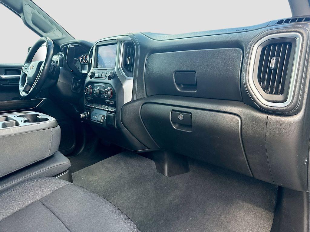 2019 Chevrolet Silverado 1500 LT - Photo 28
