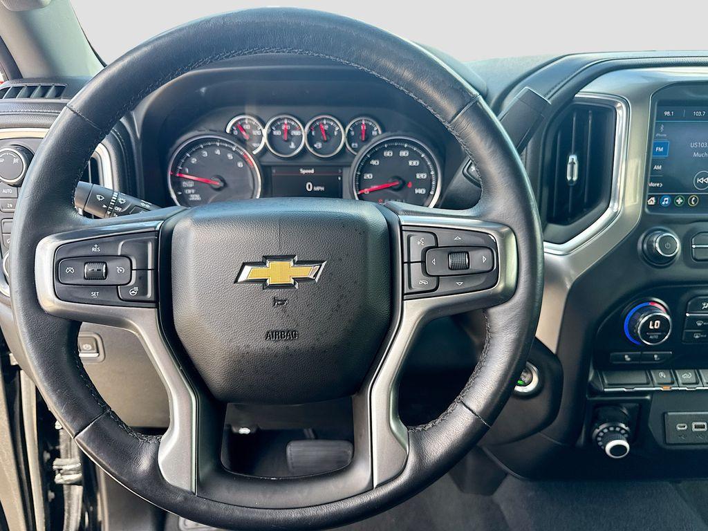 2019 Chevrolet Silverado 1500 LT - Photo 9