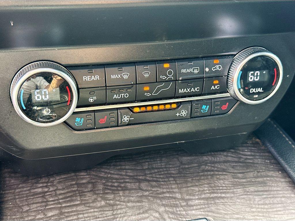 2020 Ford Expedition Limited - Photo 16