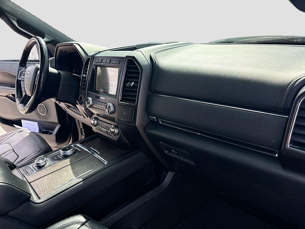 2020 Ford Expedition Limited - Photo 32