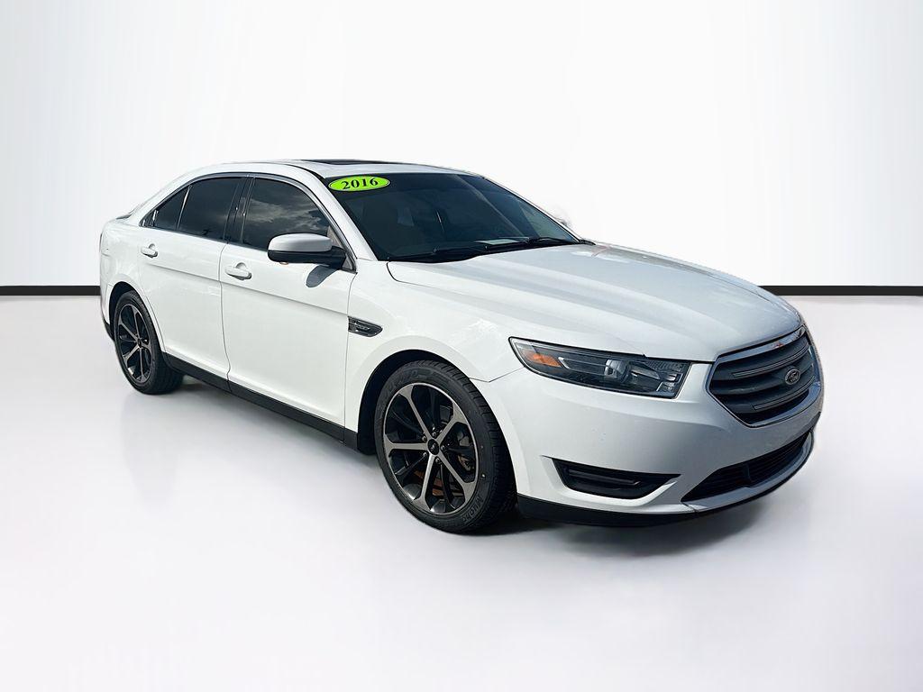 2016 Ford Taurus SEL FWD's photo