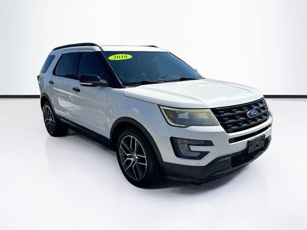 2016 Ford Explorer
